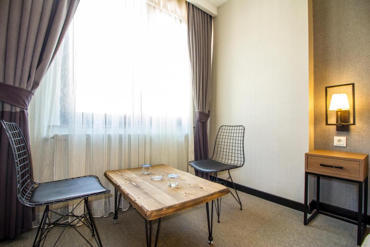 Nostalji Hotel Istanbul Bagian luar foto
