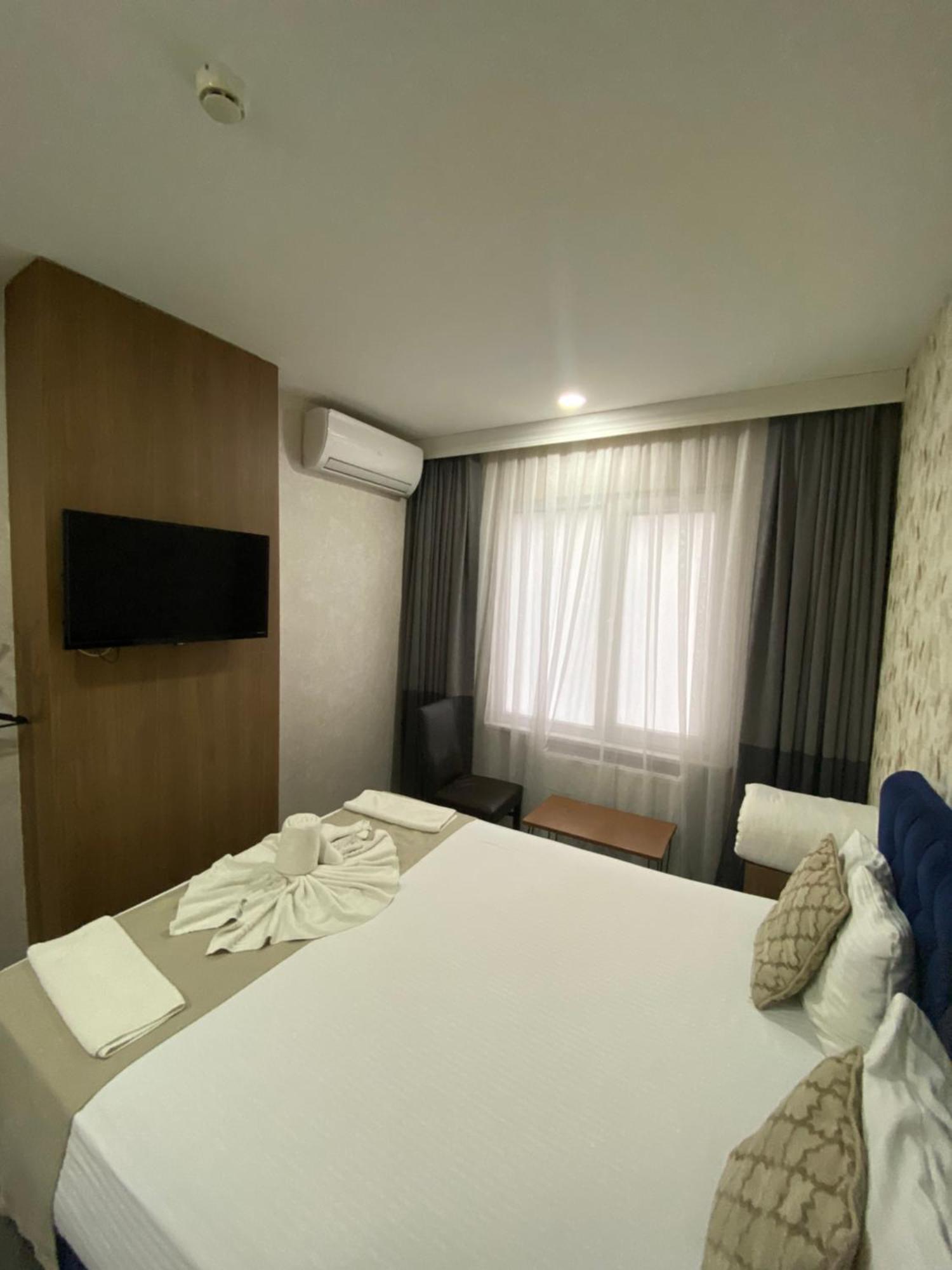 Nostalji Hotel Istanbul Bagian luar foto